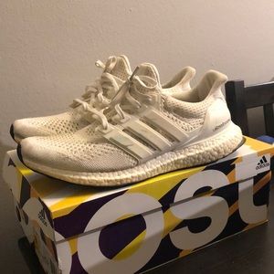 Adidas Ultraboost 1.0 triple white size 9.5